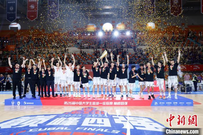 清华男篮力克太原理工夺冠 周睿亨关键三分定乾