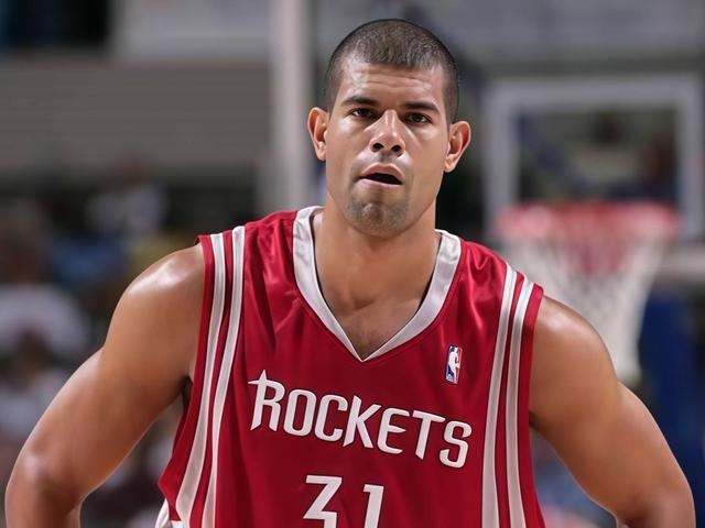 从蝙蝠侠到人生赢家：巴蒂尔的生涯与转型之路