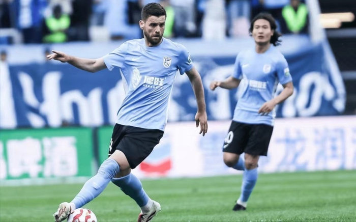 山东泰山主场迎战大连英博 外援缺席成关键变数